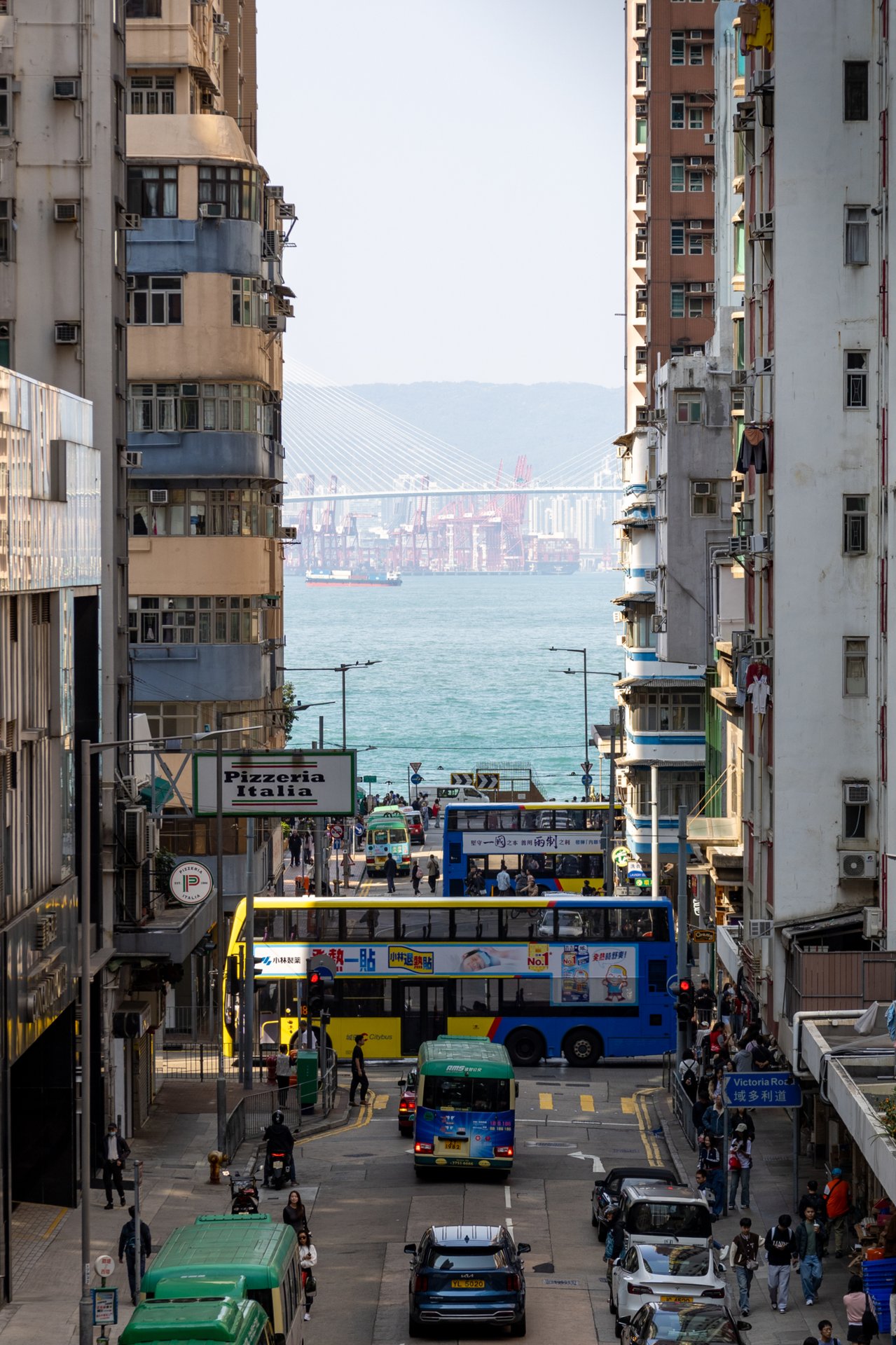 香港